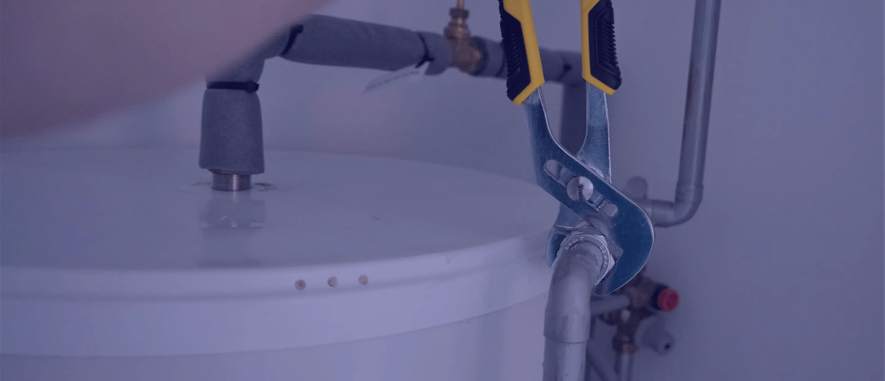 Professional plumbing services in Dubai by Caretakers